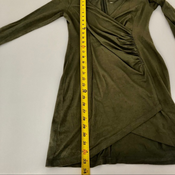 Solemio asymmetrical hem faux suede olive green long sleeve bodycon v-neck dress - Picture 7 of 13